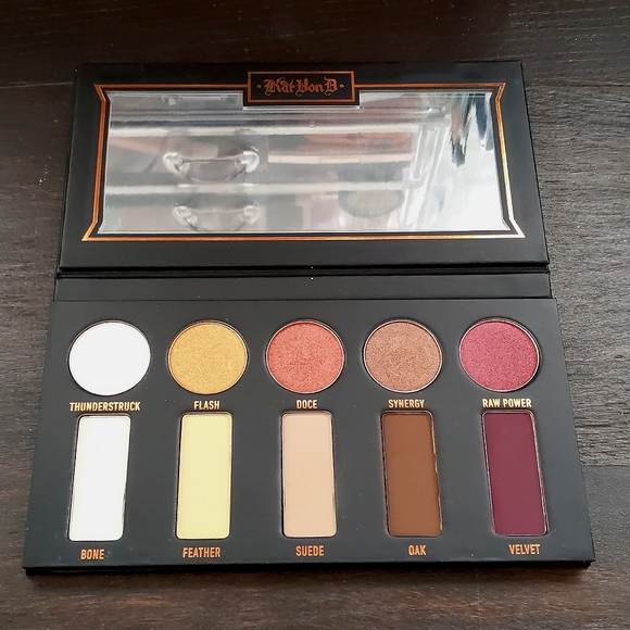 Kat Von D Other - KVD eyeshadow palette
